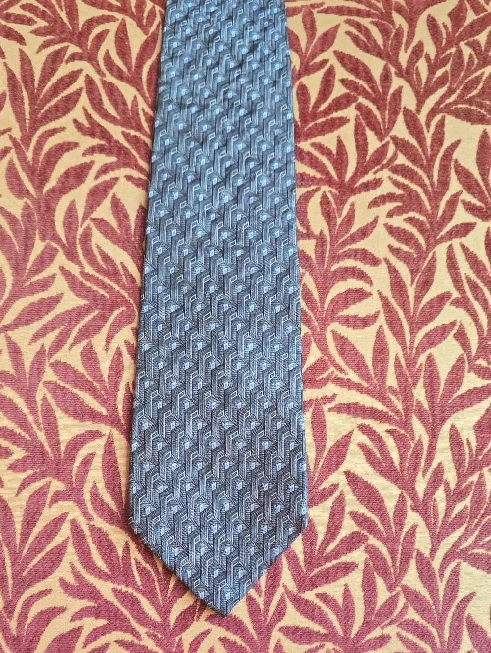 Classic Geometric Gray Tie - Men's Accessory